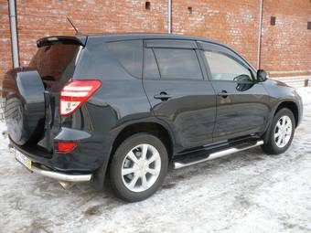 2011 Toyota RAV4 Photos