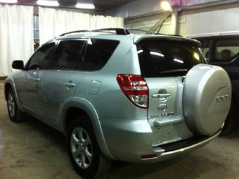 2011 Toyota RAV4 Photos