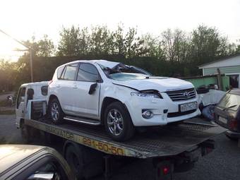 2011 Toyota RAV4 Pics