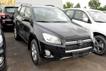 2011 Toyota RAV4 Photos