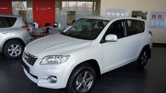 2012 Toyota RAV4 Photos