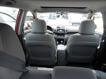 2012 Toyota RAV4 Pictures