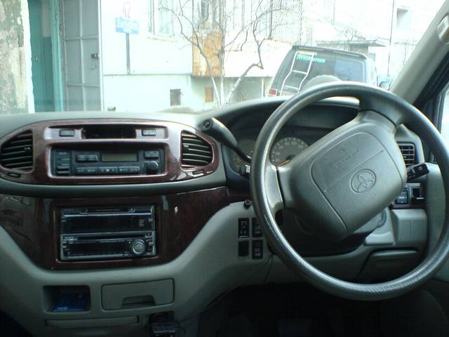 1997 Toyota Regius