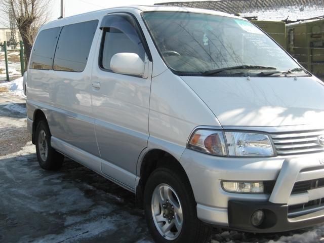 1998 Toyota Regius