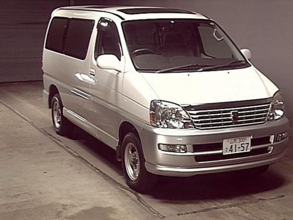 1999 Toyota Regius