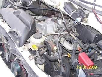 2001 Toyota Regius Photos