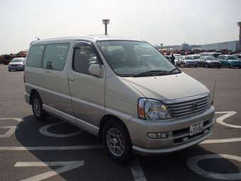 2002 Toyota Regius For Sale