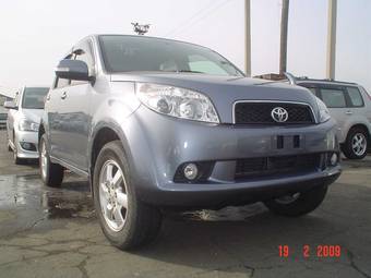 2006 Toyota Rush Pictures