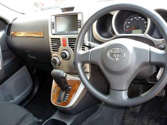 2006 Toyota Rush Photos