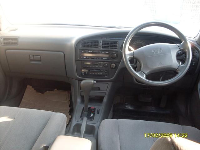 1996 Toyota Scepter