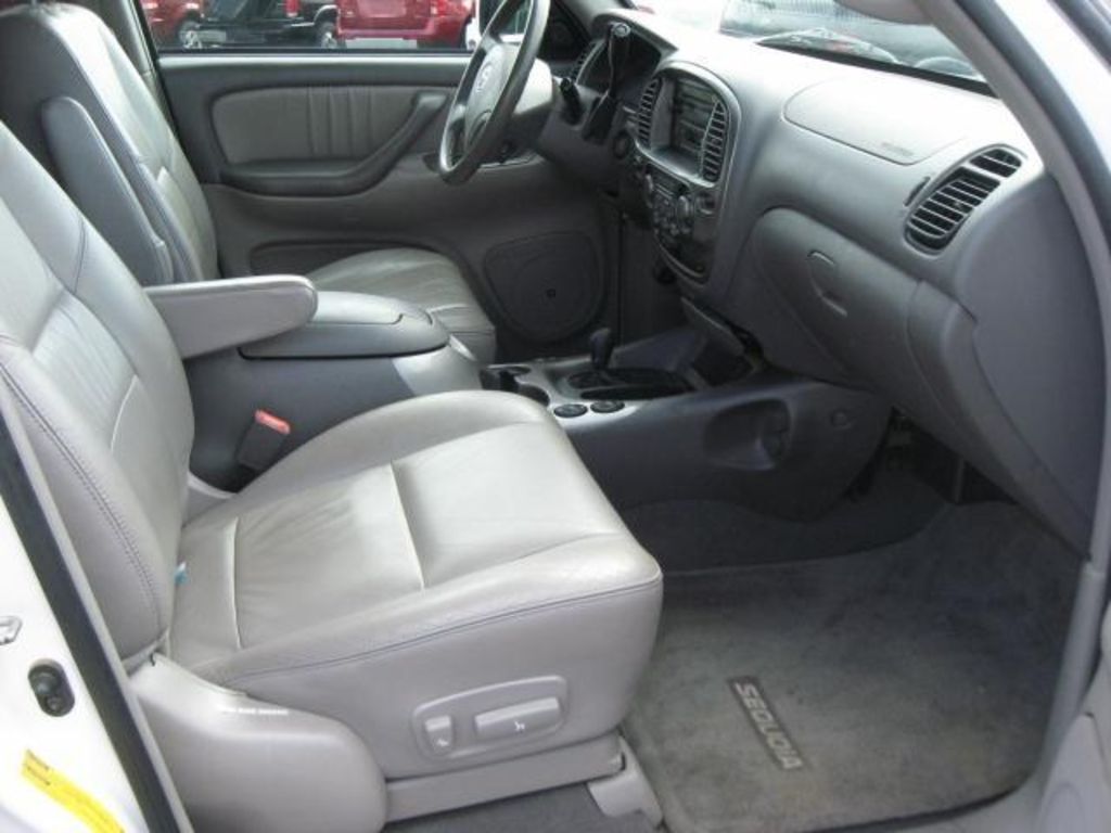 2001 Toyota Sequoia