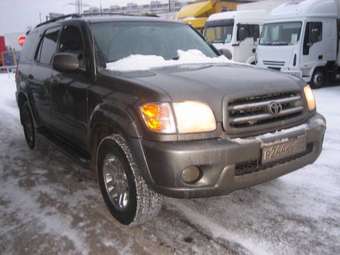 2002 Toyota Sequoia Photos