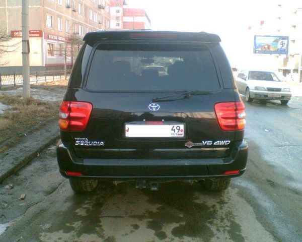 2003 Toyota Sequoia