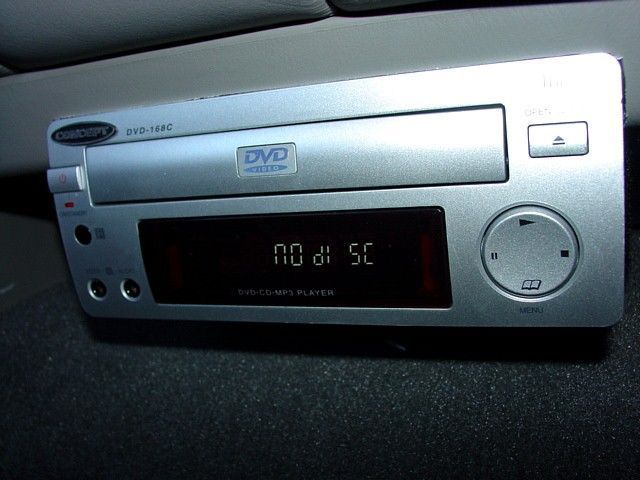 2003 Toyota Sequoia Pics