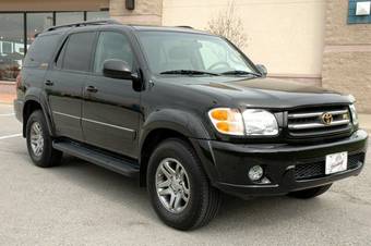 2003 Toyota Sequoia Pictures