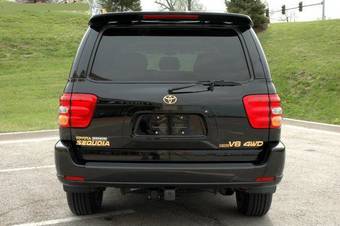 2003 Toyota Sequoia Wallpapers