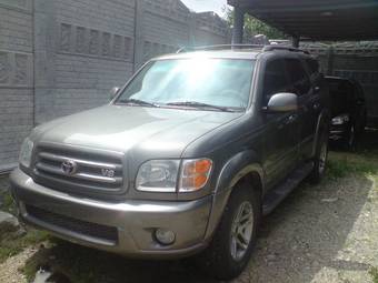 2003 Toyota Sequoia Pics