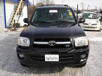 2005 Toyota Sequoia Wallpapers