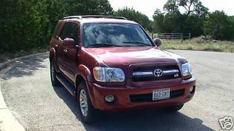 2005 Toyota Sequoia Photos