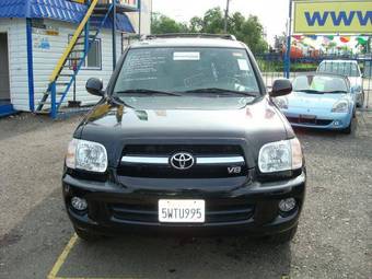 2005 Toyota Sequoia Wallpapers