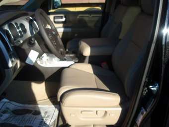 Toyota Sequoia