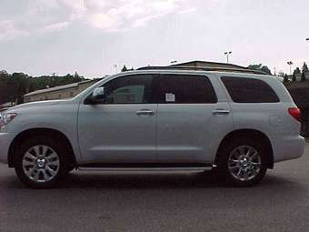 2008 Toyota Sequoia Images