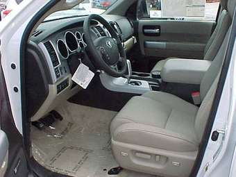 2008 Toyota Sequoia Pics