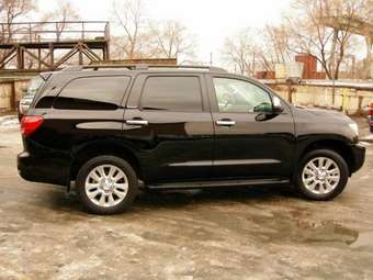 2008 Toyota Sequoia Pictures