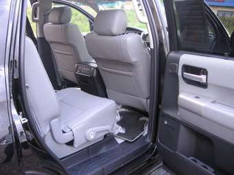 2008 Toyota Sequoia Pictures