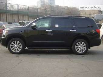 2008 Toyota Sequoia Photos