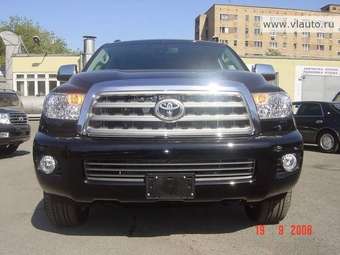 2008 Toyota Sequoia Pictures