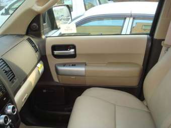 2008 Toyota Sequoia Photos