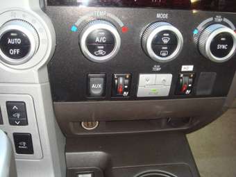 2008 Toyota Sequoia Photos