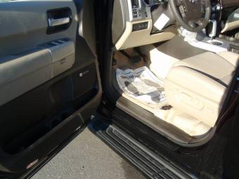 2008 Toyota Sequoia Pictures