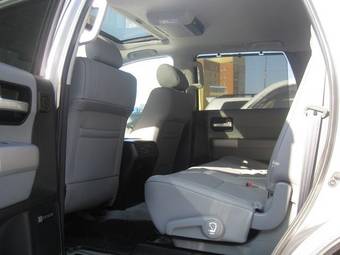 2008 Toyota Sequoia Wallpapers