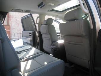 2008 Toyota Sequoia Pictures