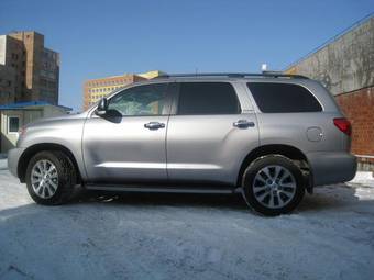 2008 Toyota Sequoia Pictures