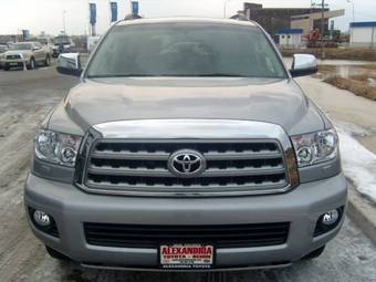 2008 Toyota Sequoia Pictures