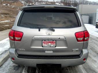 2008 Toyota Sequoia Pictures