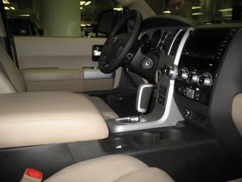2008 Toyota Sequoia Pics