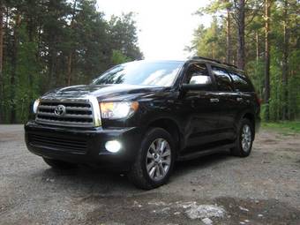 2008 Toyota Sequoia Pictures