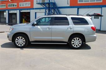 2008 Toyota Sequoia Pictures