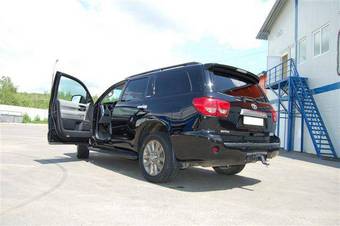 2008 Toyota Sequoia Photos