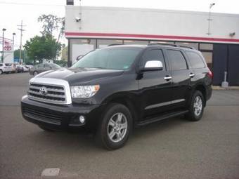 2008 Toyota Sequoia Pictures