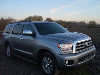 2008 Toyota Sequoia Photos