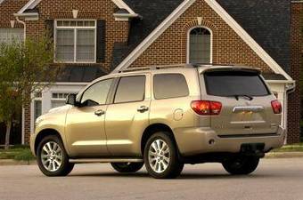 2008 Toyota Sequoia Pics