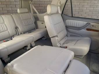 2008 Toyota Sequoia Photos