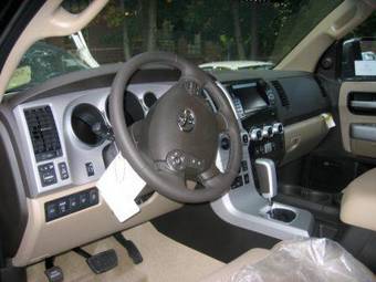 2008 Toyota Sequoia Photos