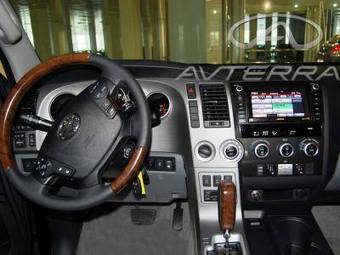 2008 Toyota Sequoia Photos