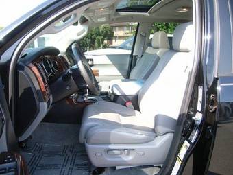 2008 Toyota Sequoia Pictures